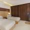 Aura One Hotel