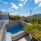 House Delfin