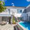 House Delfin