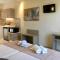 Roula Kotsonis Superior Apartment