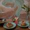 Dulan The Travel Bug Bistro Inn - Donghe