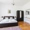 Chic & Charm Apartment