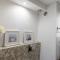 Charming Apartment with Balcony & Pool - Lisabon