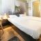 B&B HOTEL Laval Changé