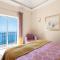 Designed Villa Palheiro Village by Holiday Rental Madeira