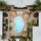 Twin Palms at Siesta - سيستا كي