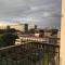 Cityscape Residences, Unit 702