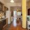 Evelia Apartment