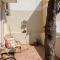 Evelia Apartment