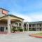 Econo Lodge Inn & Suites Port Arthur near Sabine Pass - بورت أرثر