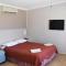 Hillview Motel