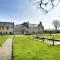 Stanton Manor Hotel