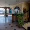 New Yalla Hotel
