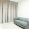 New Homey 2BR Brooklyn Alam Sutera Apartment By Travelio