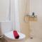 Elegant New Studio The Oasis Apartment By Travelio - Bekasi