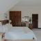 Cana Vineyard Guesthouse