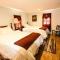 Trail City Bed & Breakfast