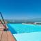 Fabulous Penthouse Downtown Tarifa, Maestro Apartments