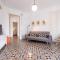 b32-Sunny and Modernist apartment for groups in center - Барселона