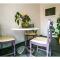 Apartment Liatris