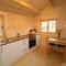 Inisean Lodge log cabin -part of Inisean B&B - دونغلو