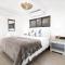 Karoo Retreat- Self Catering Villas and Bed & Breakfast