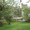 Stunning 3 bedroom 3 bath self catering cottage nr Stonehenge, Longleat, Avebury and Bath