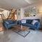 Beautiful penthouse with 3 pools, indoor heated pool, sauna, jacuzzi Beautiful penthouse with 3 pools, indoor heated pool, sauna, jacuzzi