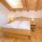 Penthouse Kurz