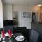 Foto: Spacious Two Bedroom Furnished Apartment Square One-05 49/74