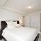 Foto: NAPA Furnished Rental Apartments Square One 1/23