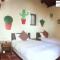 Longmen Inn Bed and Breakfast