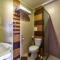 Status Hotel