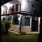 Anura Guest Inn