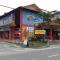 KUALA BESUT JETTY BUDGET HOTEL AIN - In front of Kuala Besut Jetty