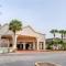 Super 8 by Wyndham St. Petersburg - سانت بطرسبرغ