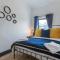 Accommodation @ 32
