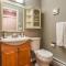 Bay View, Best Area, No Stairs, WD, 2 Baths, 2 Bedrooms, Balcony, View, 925sf