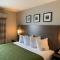 Country Inn & Suites by Radisson, Kenosha, WI