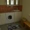 Mere Holiday House