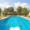 Coconut & Vanilla & Pineapple Pool Apartments #FeelsLikeHome - 克里皮吉