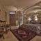 Kayatas Cave Suites