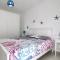 Starfish Apt by LoveSud