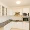 Apartment Plavac Mali-1 by Interhome