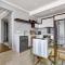Sandton Apartment 15 West Road South