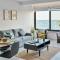 Phaedrus Living Seaview Luxury Flat Marina Court 213