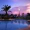 G - New 5 Bedroom Home - 5 Miles to Disney - Free Water Park - Private Pool