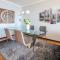 Oceanside Terrace Apartment by Holiday Rental Madeira