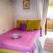 CENTRAL guest room