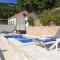 Holiday home Nina